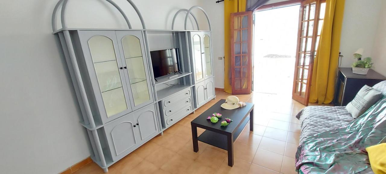 Los Cristianos Apartment, 1 Bedroom Wifi Free & Big Terrace Extérieur photo
