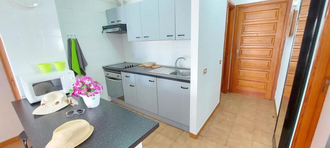 Los Cristianos Apartment, 1 Bedroom Wifi Free & Big Terrace Extérieur photo